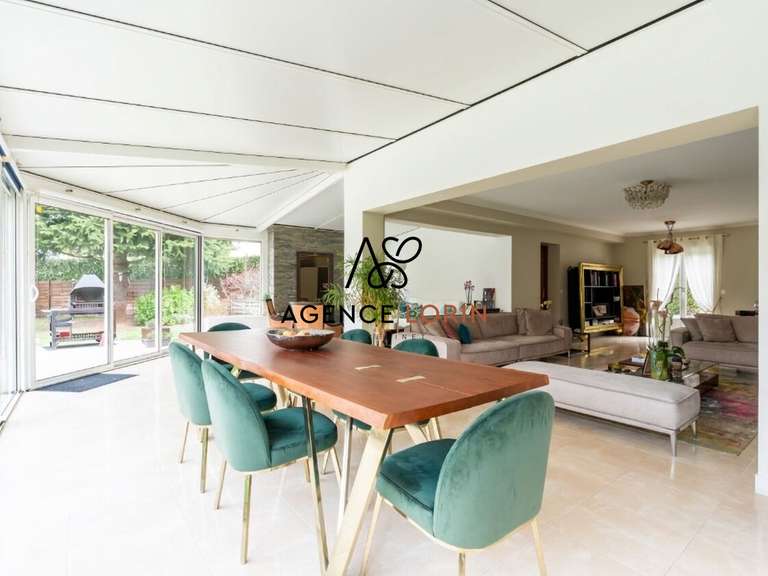 Maison Chatou - 4 chambres - 209m²