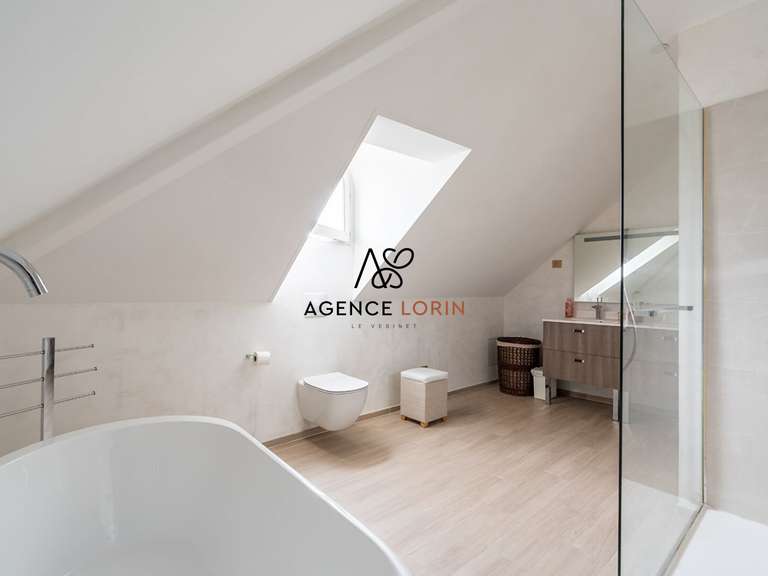 Maison Chatou - 4 chambres - 209m²