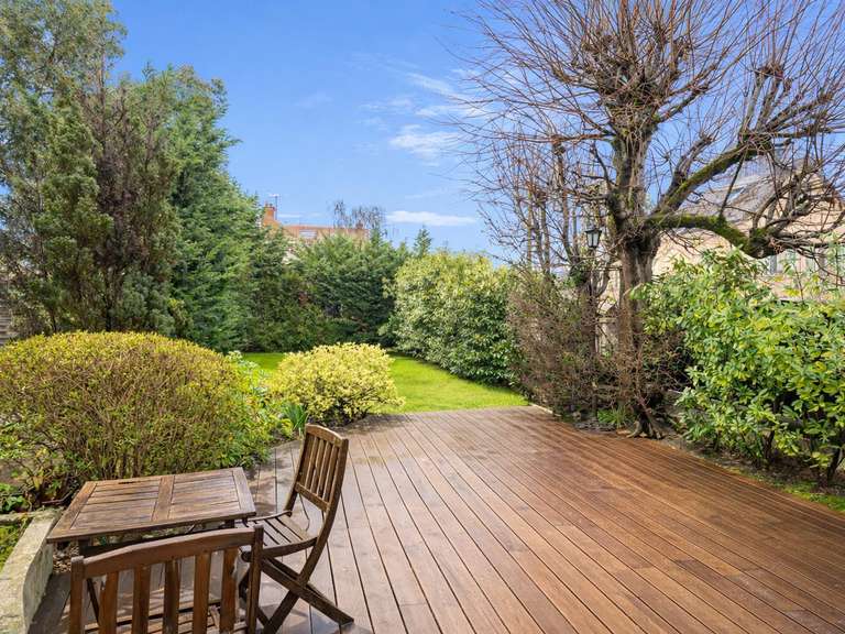 Maison Chatou - 5 chambres - 218m²