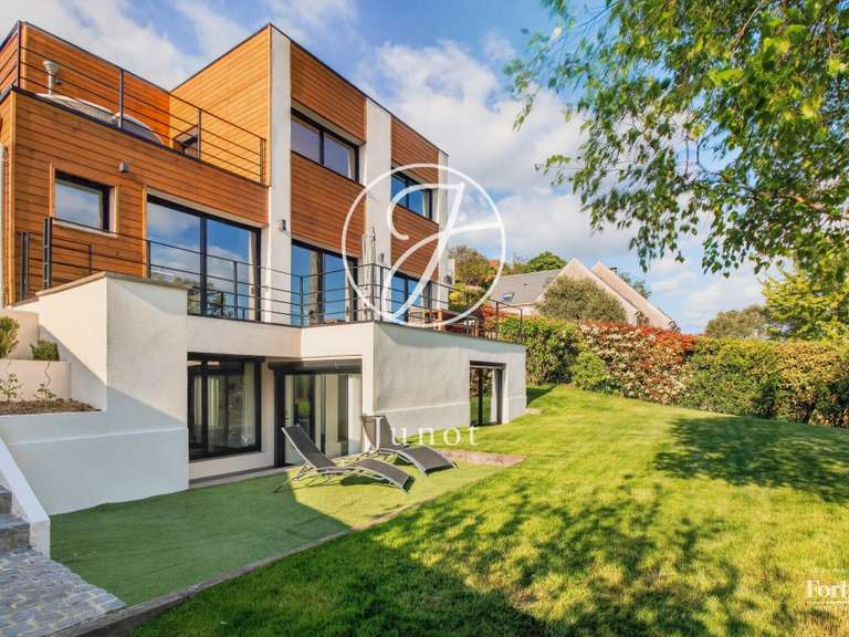 Maison Chatou - 5 chambres - 229m²