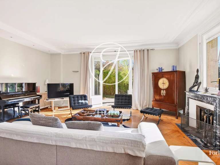 Maison Chatou - 7 chambres - 307m²