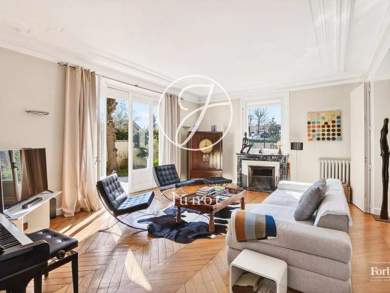 Maison Chatou - 7 chambres - 307m²