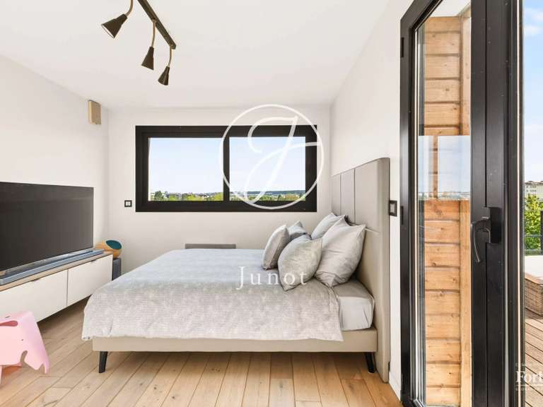 Maison Chatou - 5 chambres - 229m²