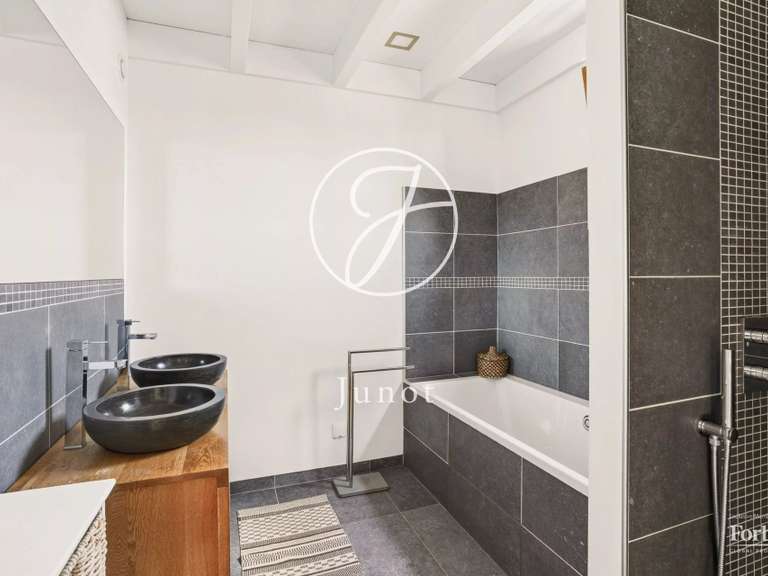 Maison Chatou - 6 chambres - 282m²