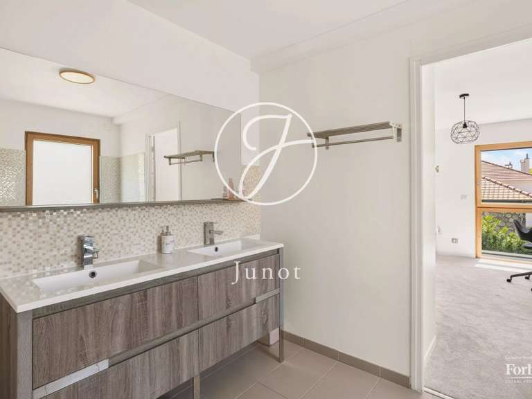 Maison Chatou - 6 chambres - 282m²