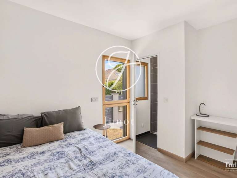 Maison Chatou - 6 chambres - 282m²