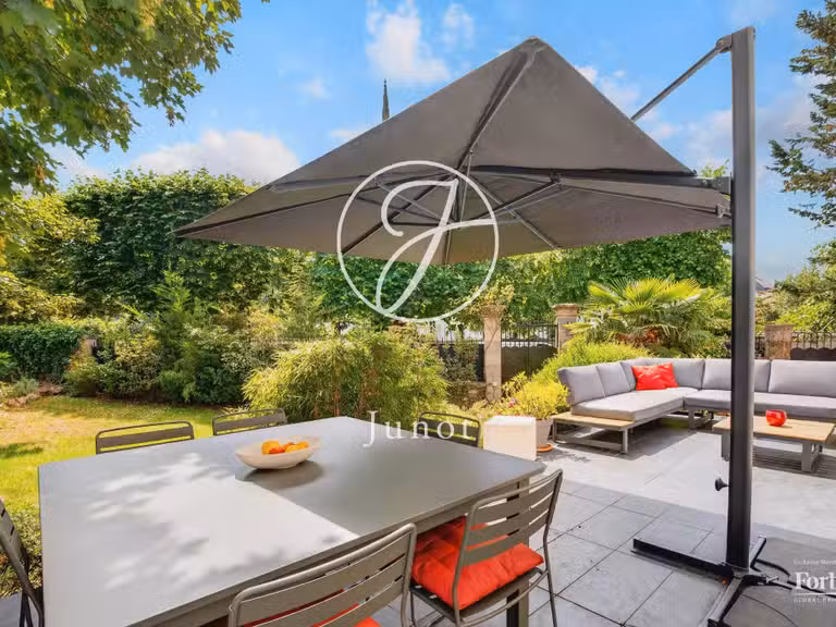 Maison Chatou - 5 chambres - 287m²