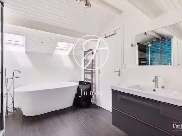 Maison Chatou - 5 chambres - 287m²