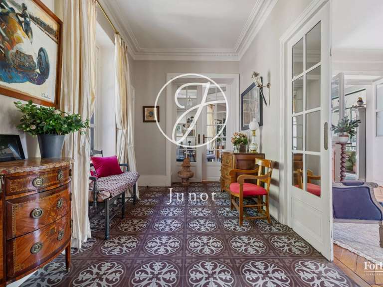 Maison Chatou - 3 chambres - 201m²