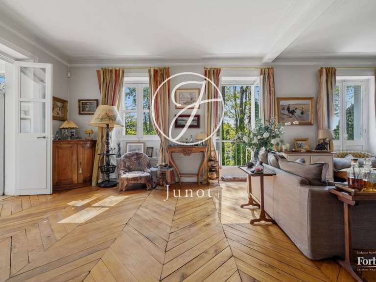Maison Chatou - 3 chambres - 201m²