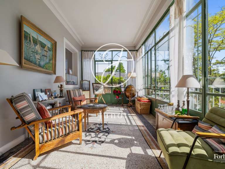 Maison Chatou - 3 chambres - 201m²
