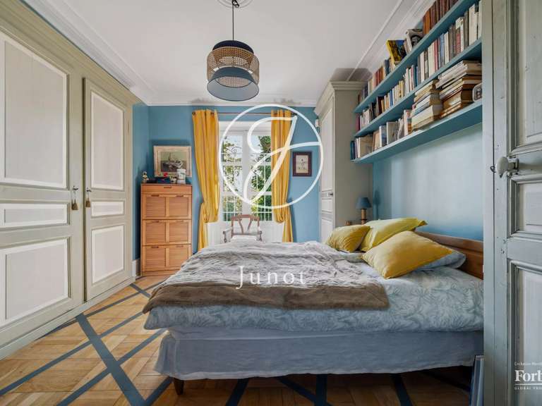 Maison Chatou - 3 chambres - 201m²
