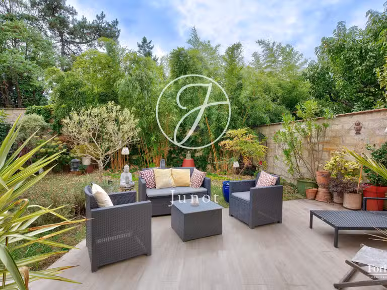 Maison Chatou - 4 chambres - 207m²