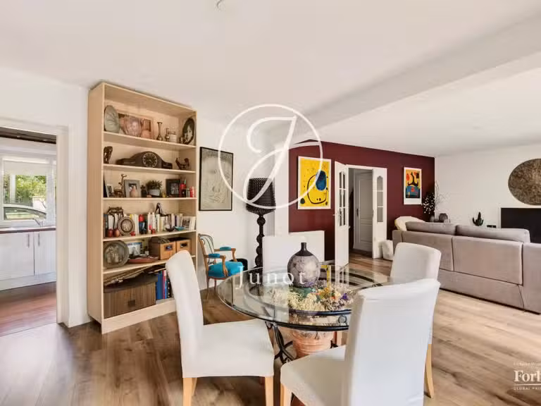 Maison Chatou - 4 chambres - 207m²