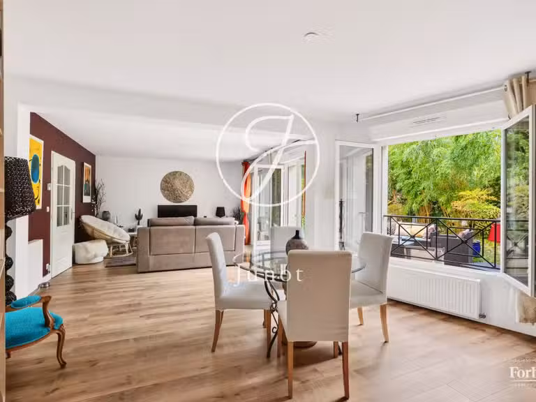 Maison Chatou - 4 chambres - 207m²