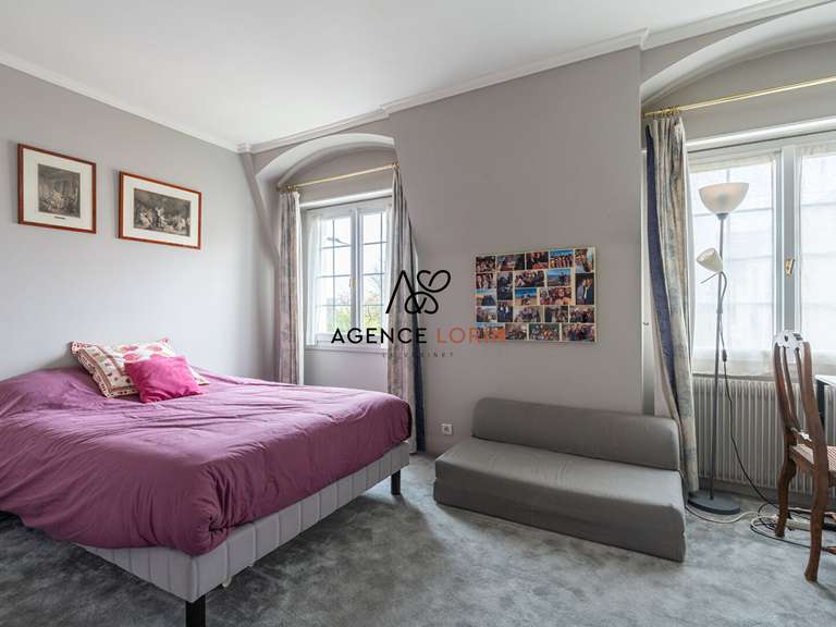 Maison Chatou - 5 chambres - 218m²