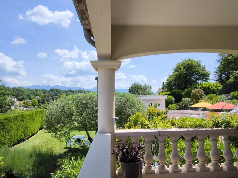Maison Chatuzange-le-Goubet - 6 chambres - 330m²