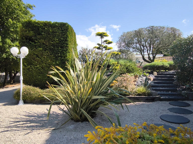 Maison Chatuzange-le-Goubet - 6 chambres - 330m²