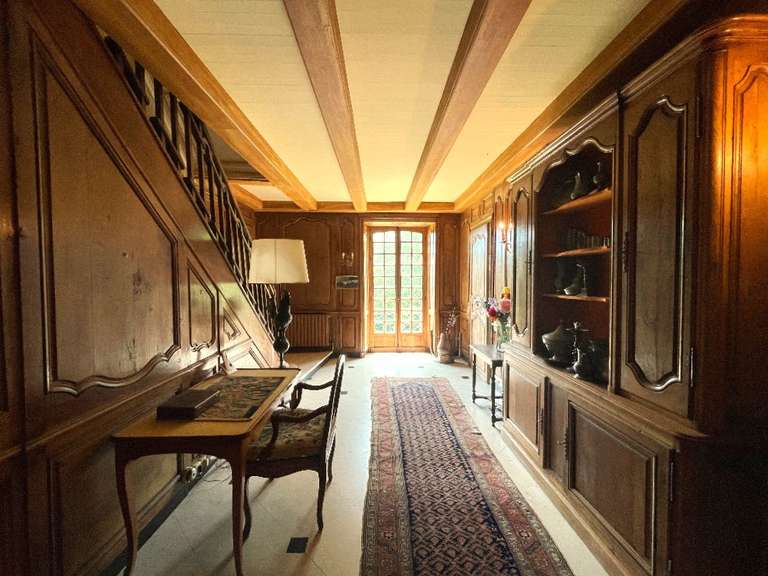 House Chaudes-Aigues - 9 bedrooms - 372m²