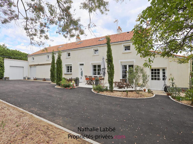 Sale Property Chaumes-en-Retz - 6 bedrooms