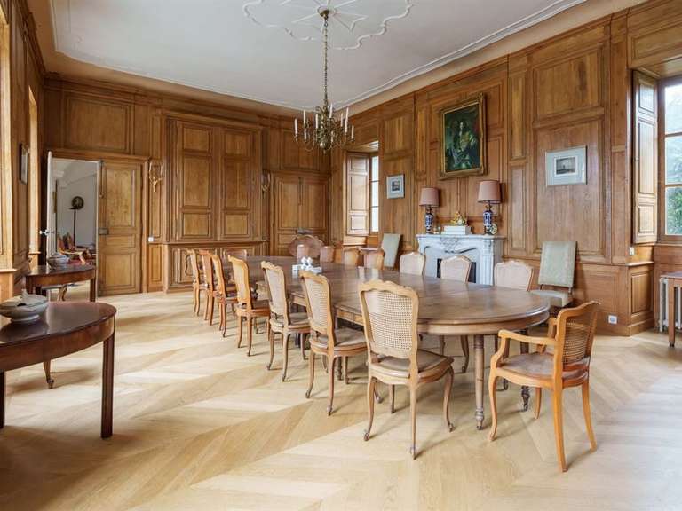 Château Chaumont - 13 chambres - 1400m²