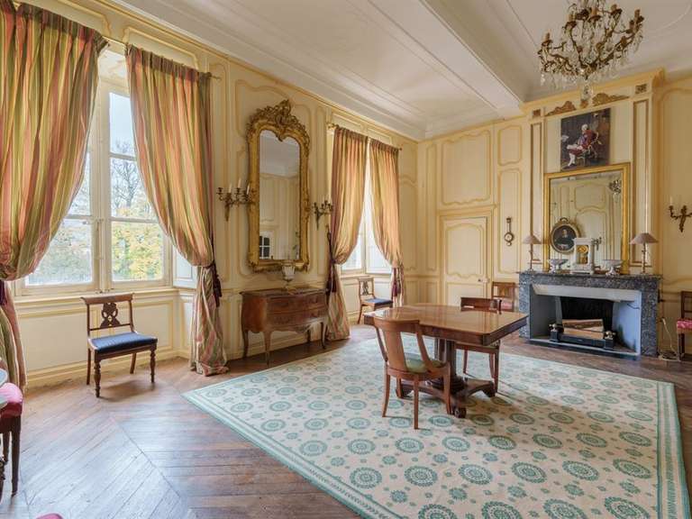 Château Chaumont - 13 chambres - 1400m²