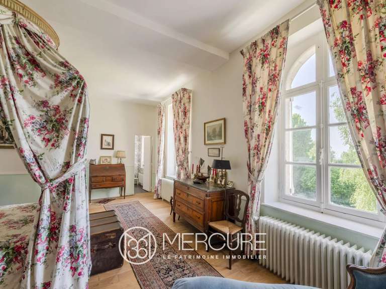 Maison Chaumont-en-Vexin - 5 chambres - 240m²