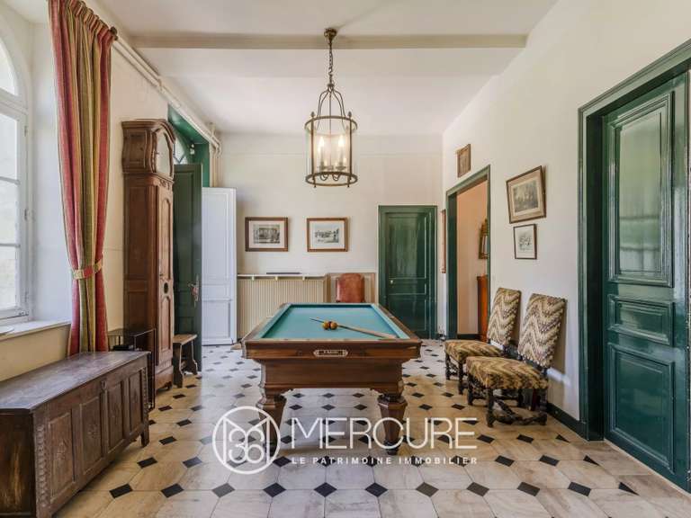 Maison Chaumont-en-Vexin - 5 chambres - 240m²