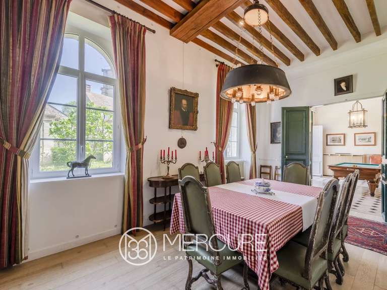 Maison Chaumont-en-Vexin - 5 chambres - 240m²