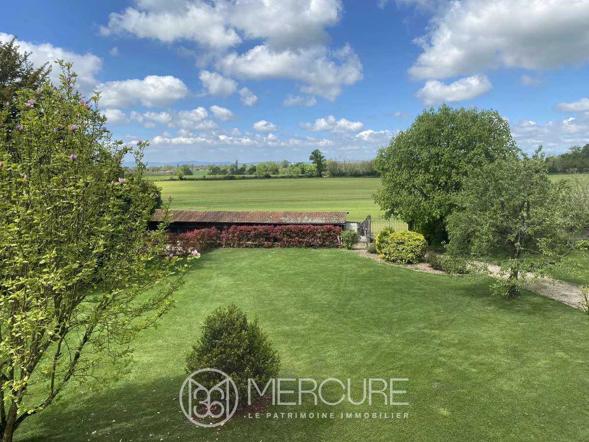Property Chavannes-sur-Reyssouze