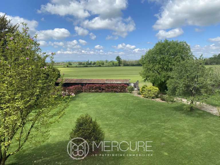 Property Chavannes-sur-Reyssouze - 8 bedrooms - 407m²