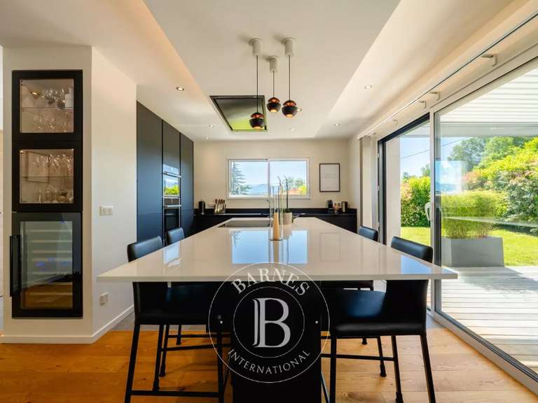 Maison Chavanod - 4 chambres - 152m²