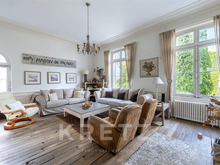 Maison Chavenay - 10 chambres - 247m²