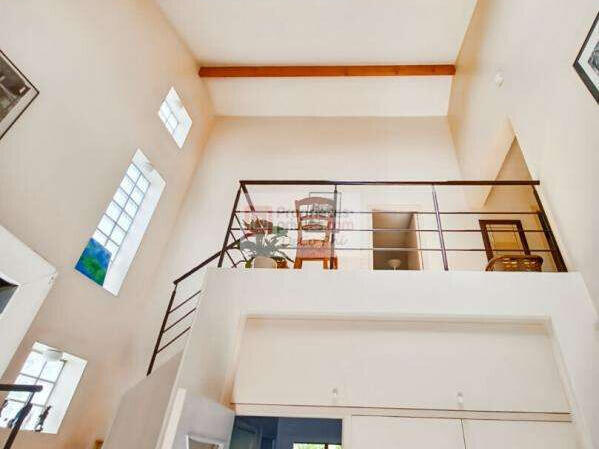 House Chaville