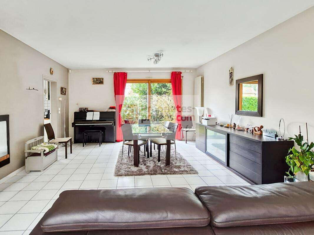 House Chaville