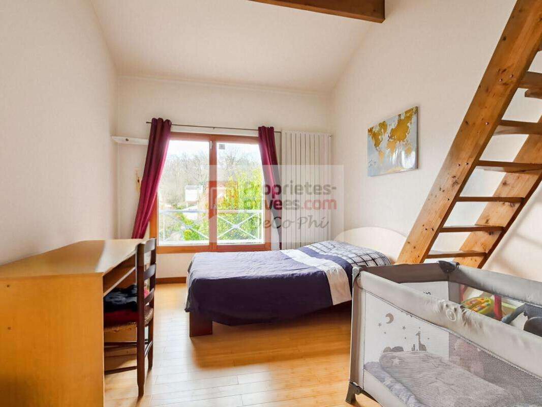 House Chaville
