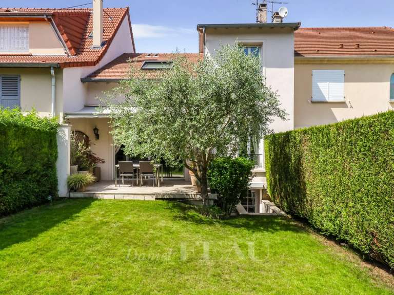 Maison Chaville - 4 chambres - 214m²