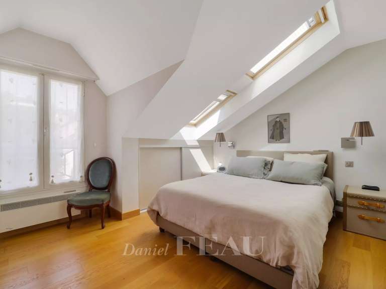 Maison Chaville - 4 chambres - 214m²