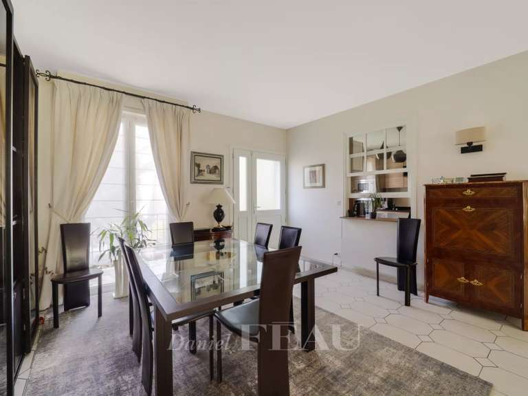 Maison Chaville - 4 chambres - 214m²
