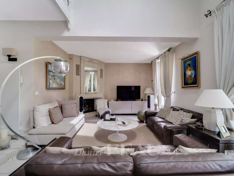 Maison Chaville - 4 chambres - 214m²