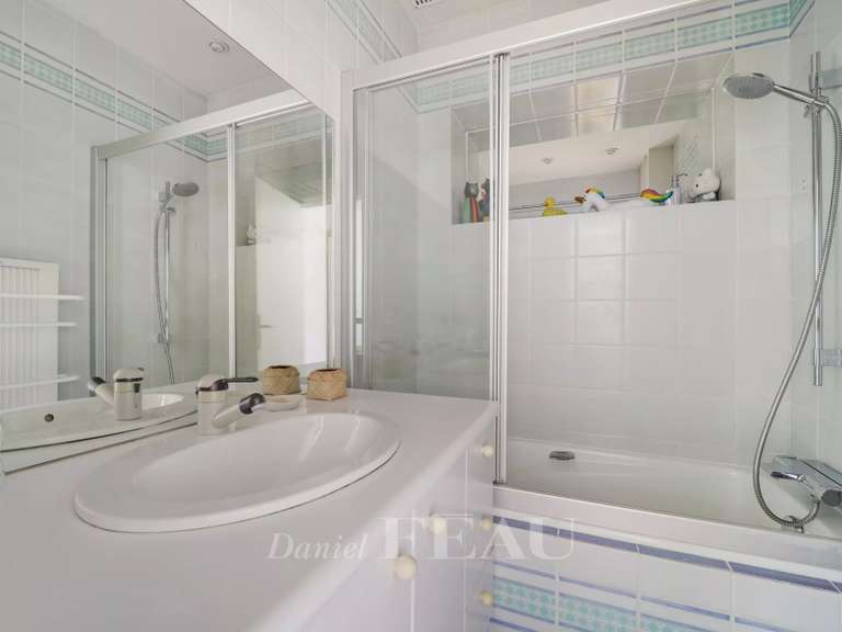Maison Chaville - 4 chambres - 214m²