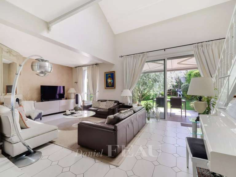 Maison Chaville - 4 chambres - 214m²