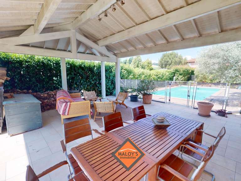 Maison Chazay-d'Azergues - 186m²