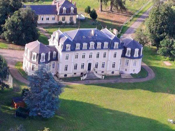 Château Chazemais - 10 chambres - 1389m²