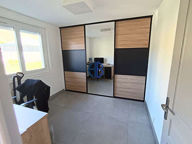 Maison Chazey-Bons - 6 chambres - 240m²