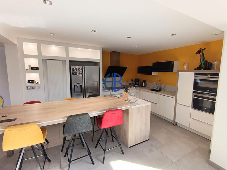 House Chazey-Bons - 6 bedrooms - 240m²