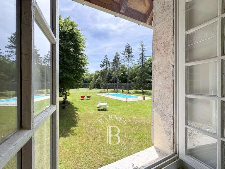 Propriété Chazey-Bons - 7 chambres