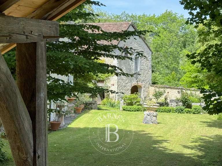 Propriété Chazey-Bons - 7 chambres