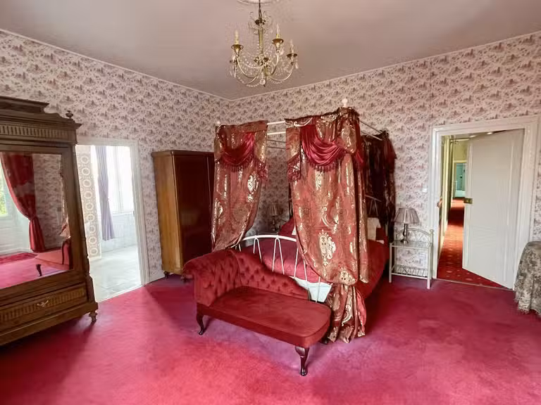 Château Chef-Boutonne - 7 chambres - 405m²