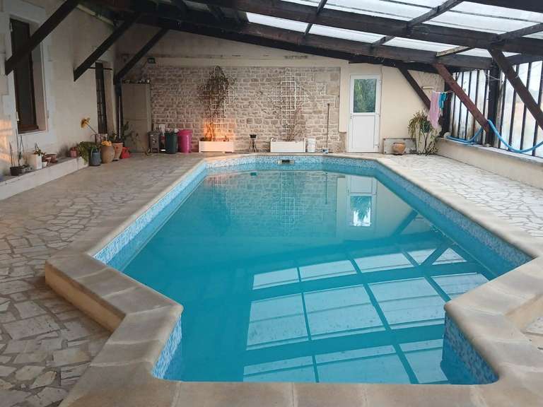 Château Chef-Boutonne - 7 chambres - 405m²